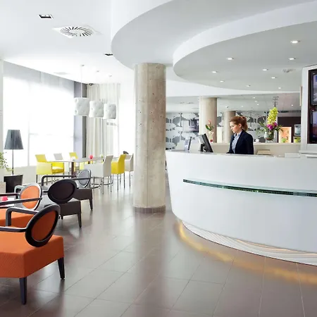 Novotel Centro מלון