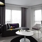 نوفوتيل سويتس ملقة سنترو 4*