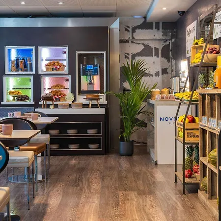 Novotel Centro מלון 4*