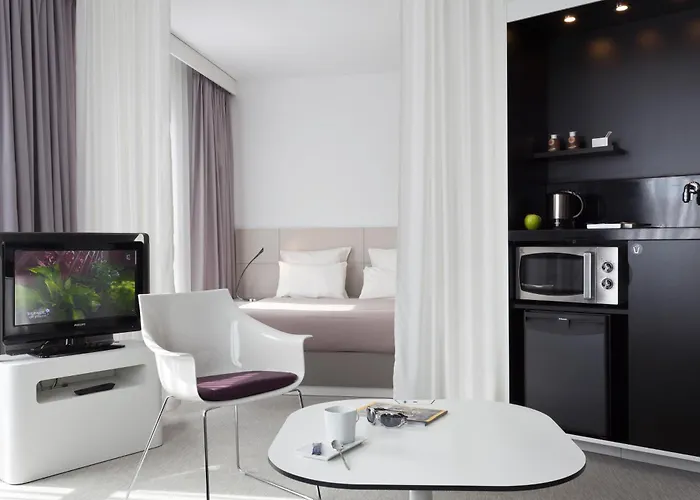 Novotel Centro Hotel 4*