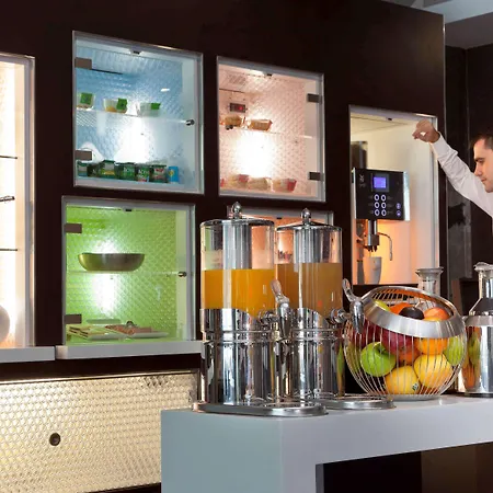 Hotell Novotel Centro 4*
